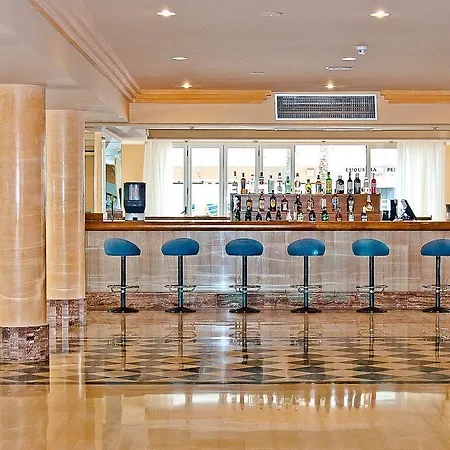 Bq Sarah -adults Only Hotel