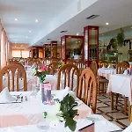 Bq Sarah -adults Only Hotel