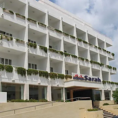 Готель Bq Sarah -adults Only 3*