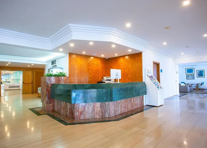 Bq Sarah -adults Only קאן פיקפורט