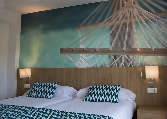 Bq Sarah -adults Only Hotel