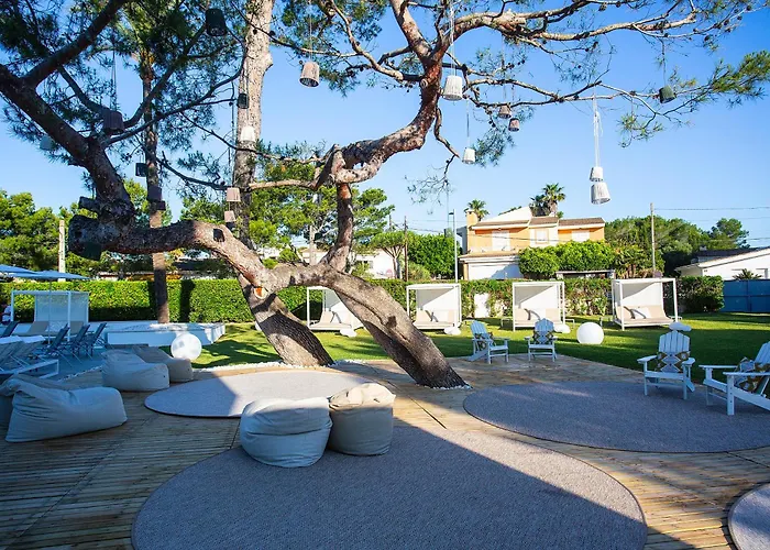 Bq Sarah -adults Only 3*