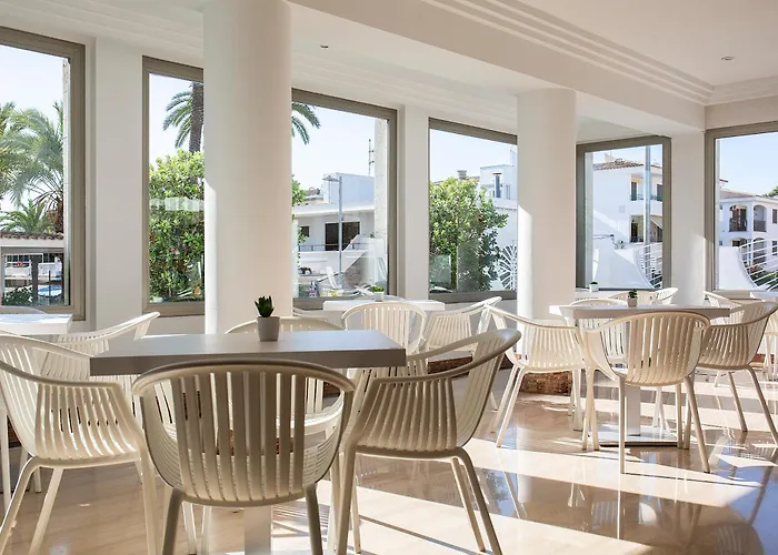 Hotel Bq Sarah -adults Only