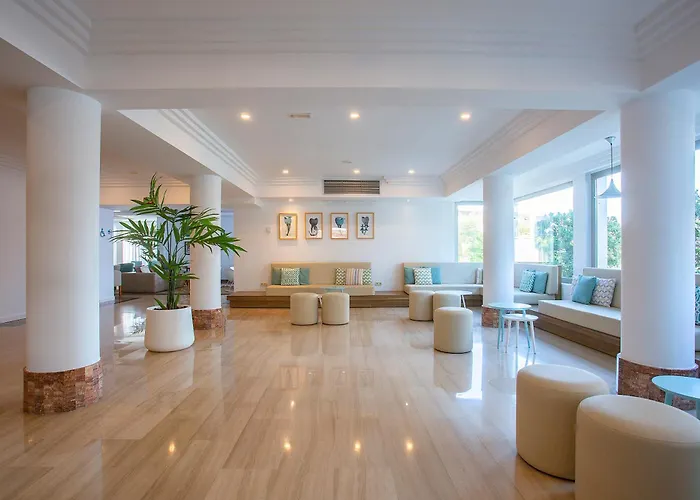 Bq Sarah -adults Only